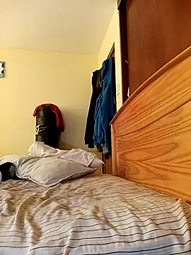 ItaloFitBoy25 online show from November 11, 2:28 pm