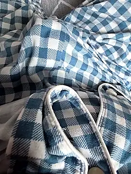 Snapshot of parkpark2 chatting on March 28, 6:13 am parkpark2 online show from March 28, 6:13 am