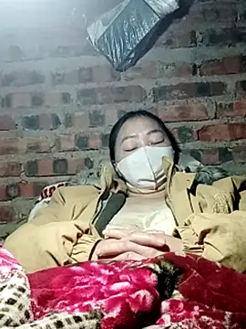 suka-bibi online show from December 19, 1:56 am