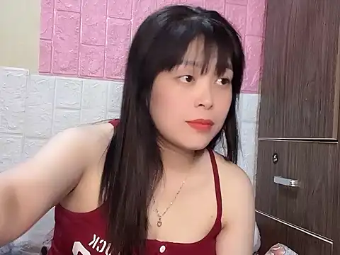 Butterfly kee online show from December 2, 1:50 pm