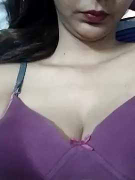 Aaliya BigBoobs 1 online show from May 17, 7:28 am