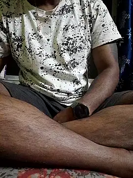 Snapshot of bindasbruno chatting on October 29, 7:59 pm bindasbruno online show from October 29, 7:59 pm