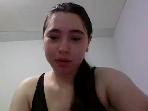Snapshot of Anni_123456 chatting on October 21, 5:35 pm Anni 123456 online show from October 21, 5:35 pm