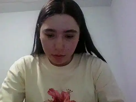 Snapshot of Anni_123456 chatting on October 22, 6:29 pm Anni 123456 online show from October 22, 6:29 pm