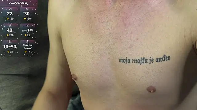 Snapshot of OceannHeart chatting on December 13, 7:53 pm OceannHeart online show from December 13, 7:53 pm