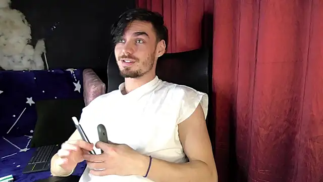 Snapshot of OceannHeart chatting on January 5, 6:33 pm OceannHeart online show from January 5, 6:33 pm