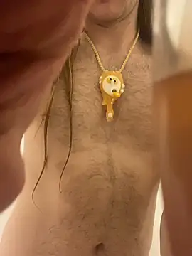 Snapshot of LSDsexslave chatting on February 8, 12:47 am LSDsexslave online show from February 8, 12:47 am