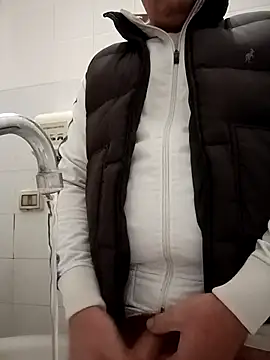 Romaeterna  online show from October 24, 5:42 pm