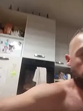 Snapshot of Romaeterna_ chatting on June 17, 9:49 pm Romaeterna online show from June 17, 9:49 pm