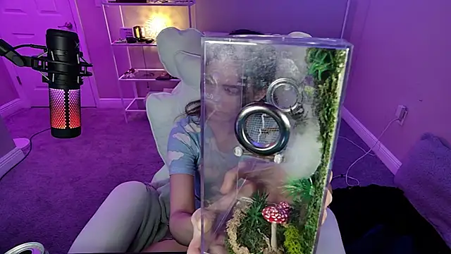 AngieFae  online show from November 27, 1:07 am