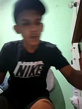 pretonovinho57 online show from November 1, 8:33 pm