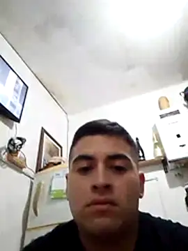 Achi09 online show from May 30, 10:51 pm