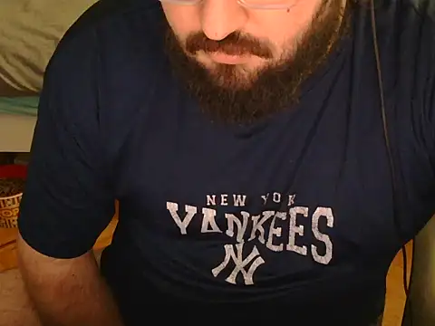 Snapshot of moneyman_11 chatting on April 26, 3:42 pm moneyman 11 online show from April 26, 3:42 pm