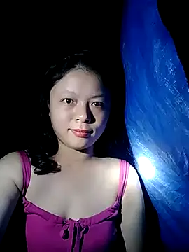 lisa-bae00 online show from October 29, 10:33 pm