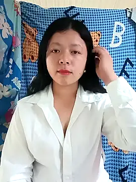 lisa-bae00 online show from May 11, 12:38 am