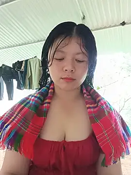 lisa-bae00 online show from May 13, 4:54 am
