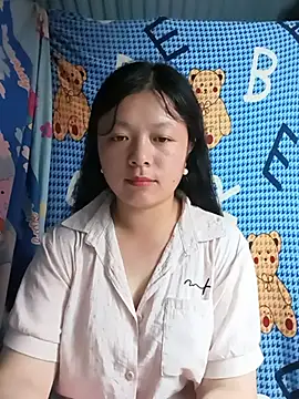 lisa-bae00 online show from May 15, 1:29 pm