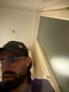 Paapii1098 online show from February 22, 6:39 pm