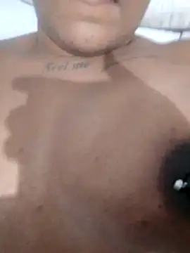 Jennyy31 online show from December 17, 1:33 am