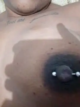 Jennyy31 online show from December 19, 1:23 am