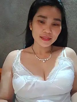 Bear bear0 online show from May 16, 2:19 am