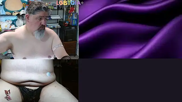 geekycastillo online show from May 16, 3:14 am