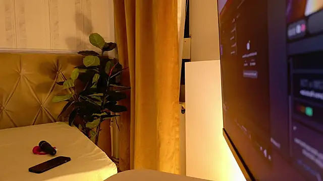 RubyDivine online show from February 22, 4:02 am