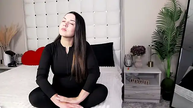 Snapshot of AlsouKass chatting on January 16, 6:28 am AlsouKass online show from January 16, 6:28 am