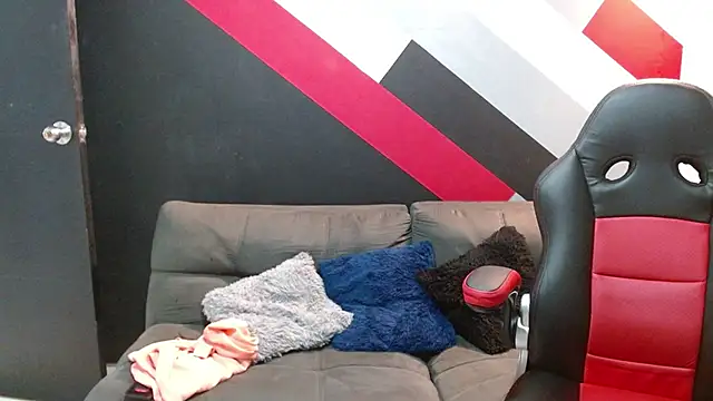 Zac Golden online show from November 15, 2:53 am