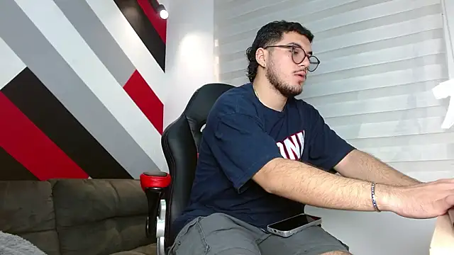 Zac Golden online show from February 13, 11:50 am