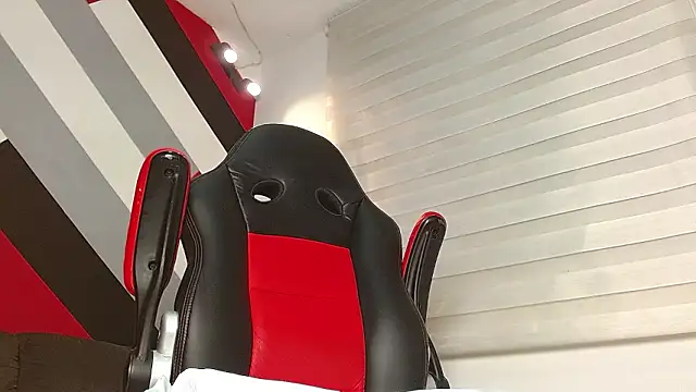 Zac Golden online show from March 1, 10:12 pm