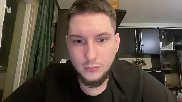 Snapshot of Pablo_benzoo chatting on October 21, 3:24 pm Pablo benzoo online show from October 21, 3:24 pm