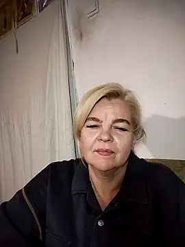 TiaBeauty9182 online show from October 21, 5:13 pm