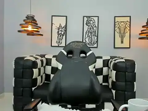 Bianca Millf online show from March 21, 4:06 am