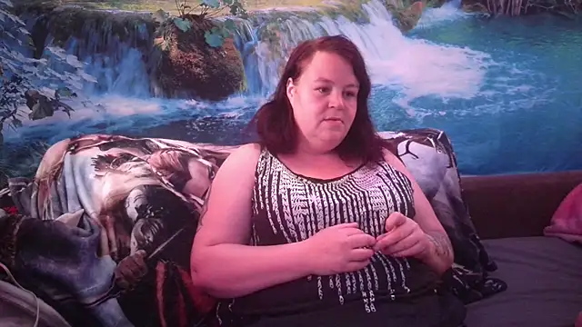 Snapshot of Doreen03 chatting on October 23, 9:19 am Doreen03 online show from October 23, 9:19 am