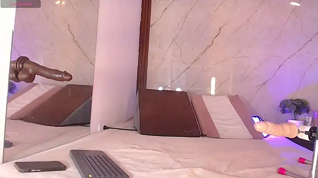 LucianaaMorena online show from October 29, 1:24 pm