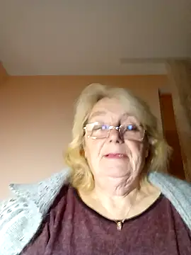 AmyLove353 online show from November 4, 4:33 am