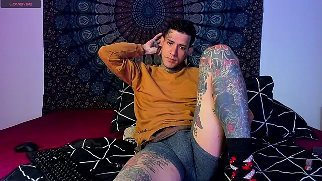 cleoo jhonny online show from February 13, 12:28 am