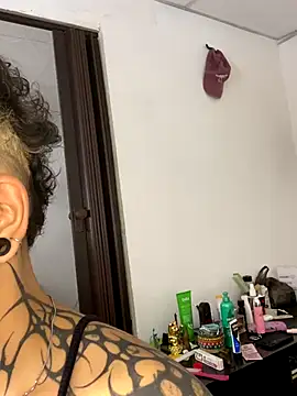 Abby Evanns1 online show from October 31, 8:43 pm