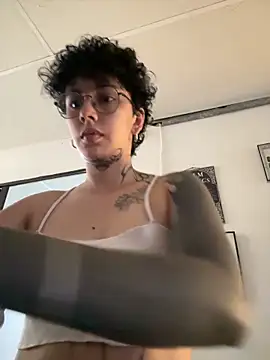 Abby Evanns1 online show from March 13, 1:18 pm