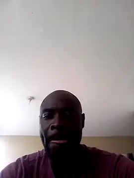 Snapshot of blackdicklusky101 chatting on July 23, 6:33 am blackdicklusky101 online show from July 23, 6:33 am