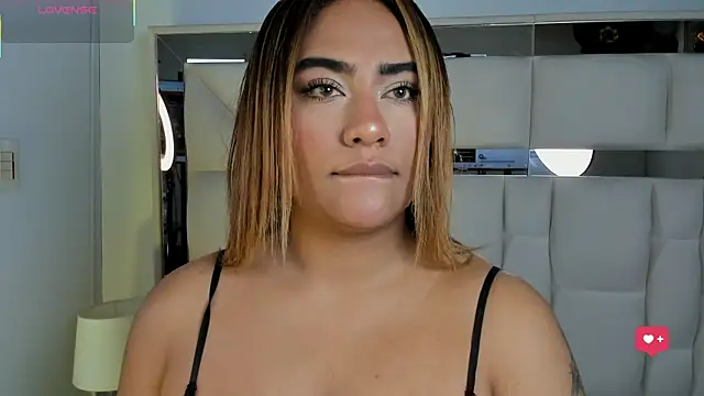 AnguelJones online show from February 7, 3:43 am