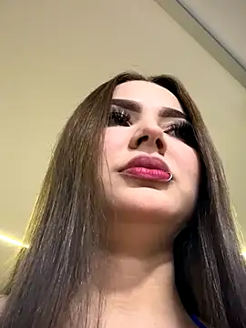 Snapshot of Beella1_ chatting on October 26, 4:07 am Beella1  online show from October 26, 4:07 am