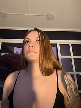 Snapshot of Beella1_ chatting on March 4, 11:38 am Beella1 online show from March 4, 11:38 am