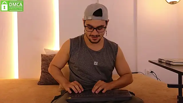 Jake muller1 online show from May 13, 3:37 am