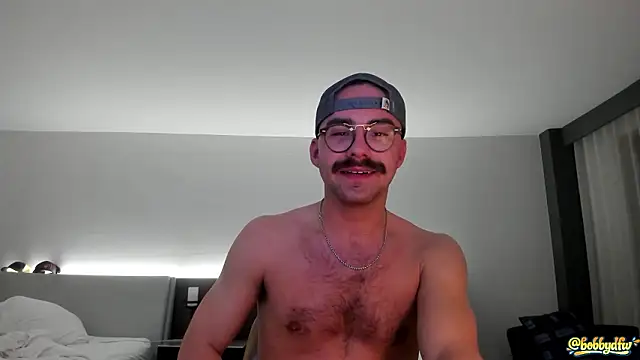 Snapshot of bobbyatx chatting on March 9, 12:47 am bobbyatx online show from March 9, 12:47 am