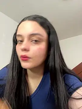 Snapshot of Selena_Roa chatting on January 15, 4:55 pm Selena Roa online show from January 15, 4:55 pm
