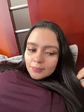 Snapshot of Selena_Roa chatting on April 11, 7:07 pm Selena Roa online show from April 11, 7:07 pm