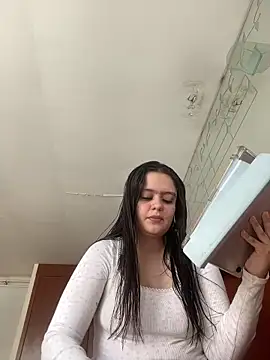 Snapshot of Selena_Roa chatting on April 27, 4:38 pm Selena Roa online show from April 27, 4:38 pm