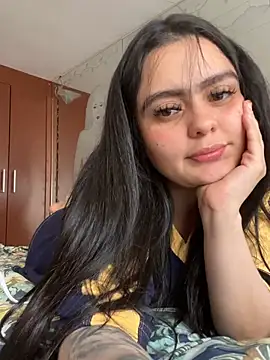 Snapshot of Selena_Roa chatting on April 30, 8:57 pm Selena Roa online show from April 30, 8:57 pm